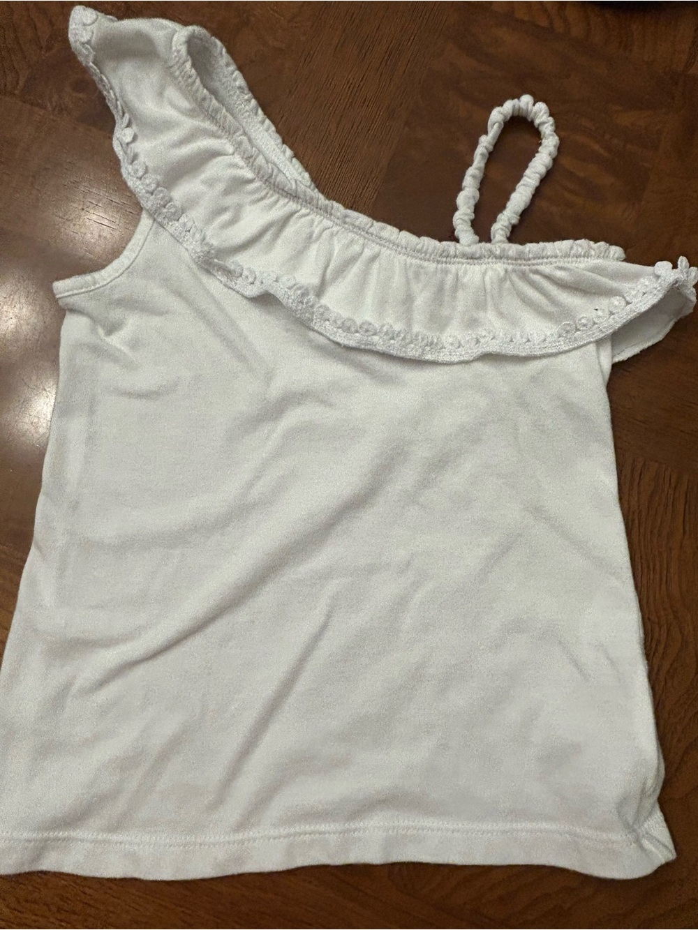 Arizona Jean Company White One-Shoulder Ruffle Tank